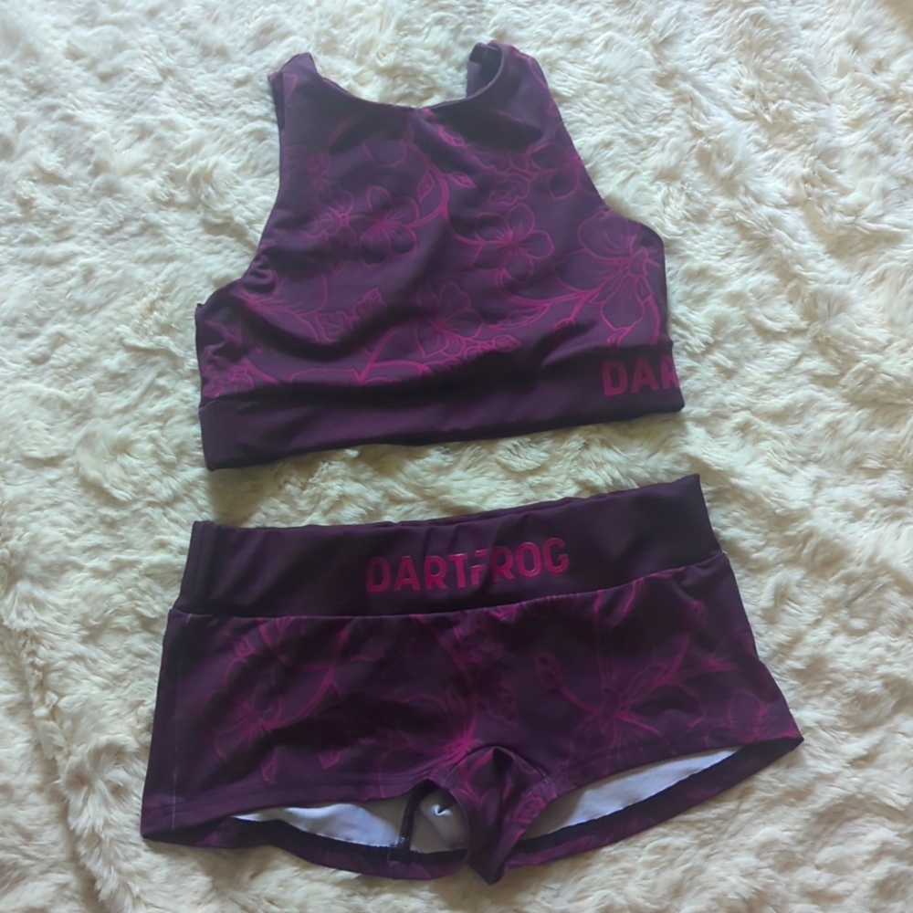 Dartfrog pole wear